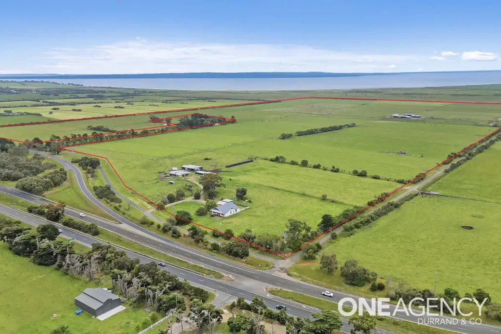 Lang Lang  Exceptional Dual-Title Farm Offering in Prime Highway Location