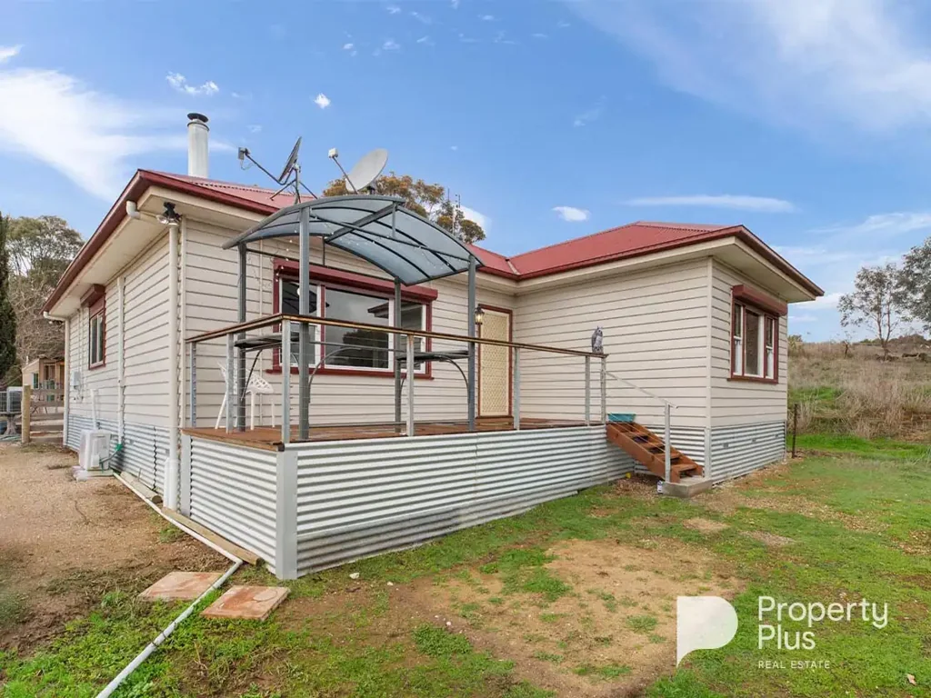 1365 McCallums Creek Road, Red Lion, VIC 3371