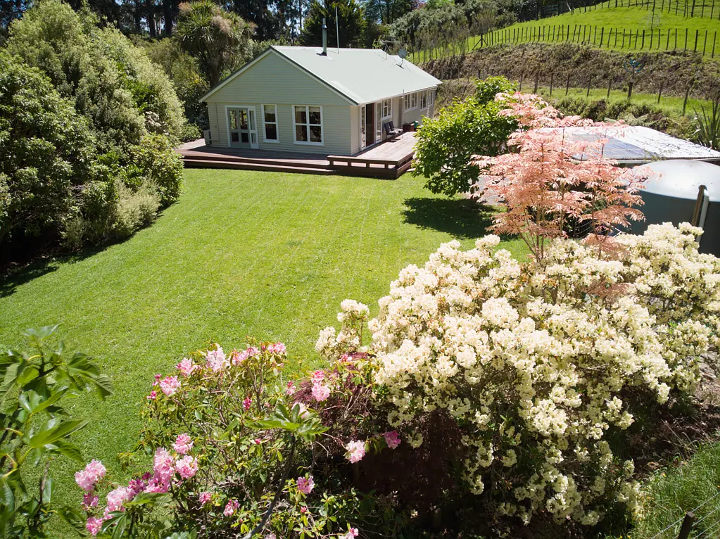 5C Janet Frame Way, Whitemans Valley, Upper Hutt City, Wellington