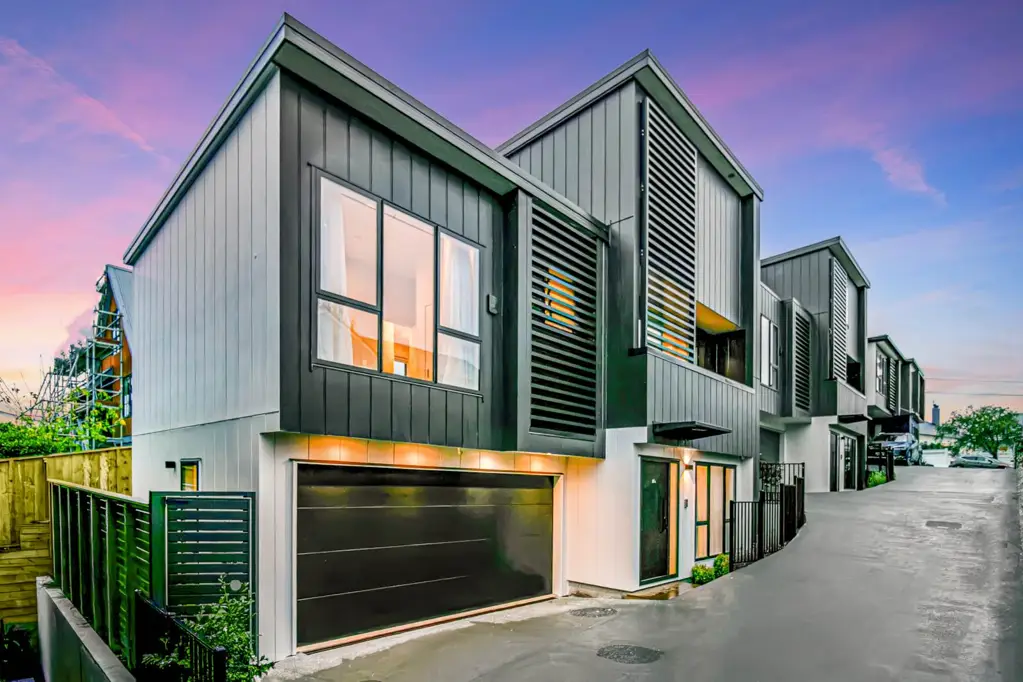 Remuera 4ห้องนอน Modern Standalone Home in the Heart of DGZ