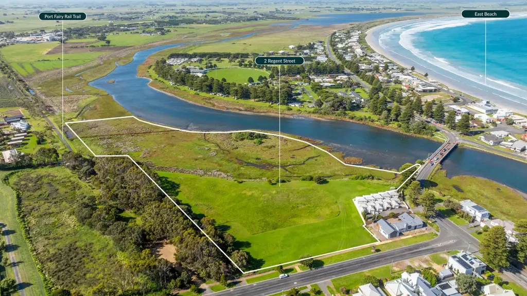 Port Fairy A Rare Riverfront Holding with Unmatched Potential