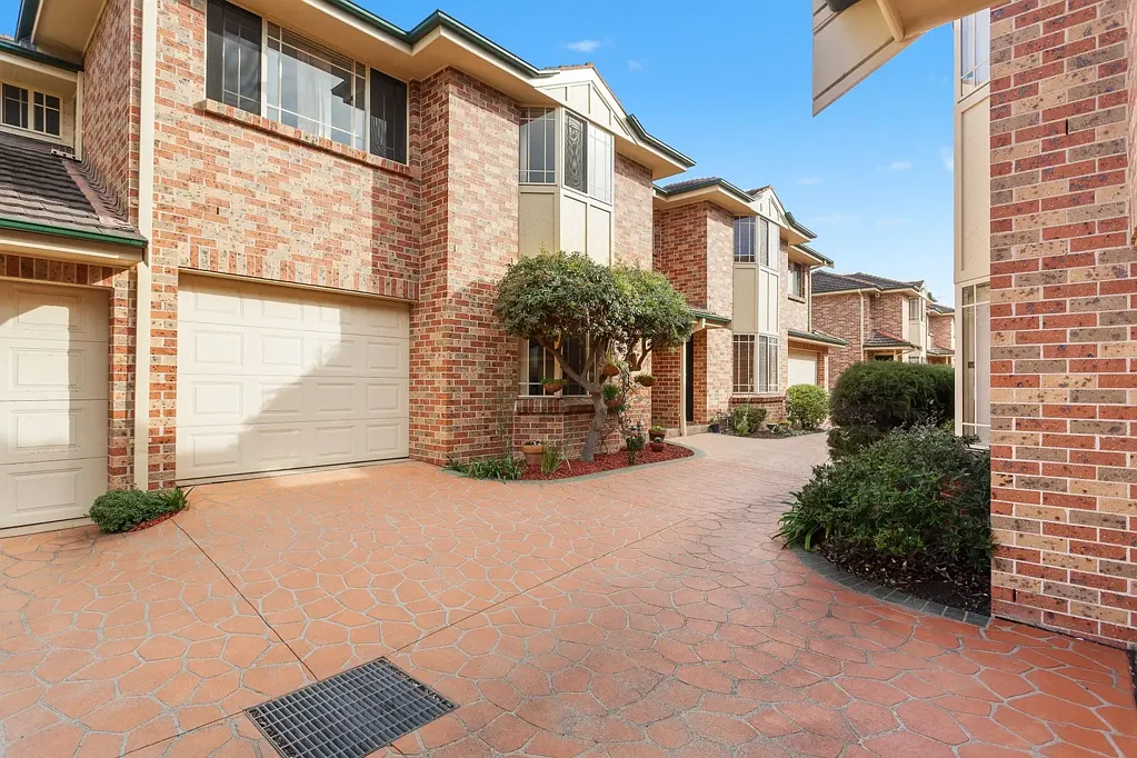 Charming Two-Bedroom Townhouse
