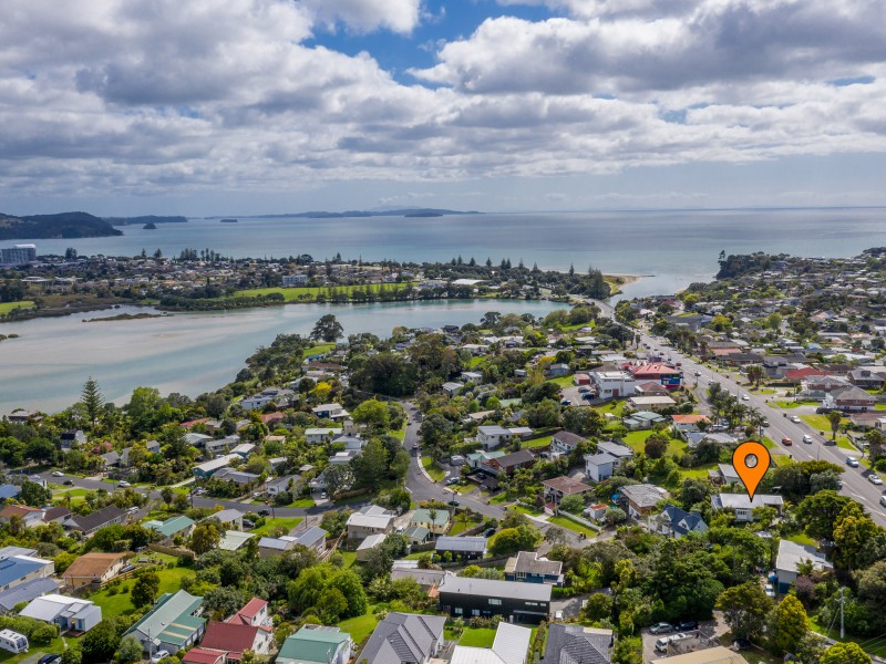 164 Hibiscus Coast Highway, Red Beach, Auckland - Rodney, 2 habitaciones, 1 baños