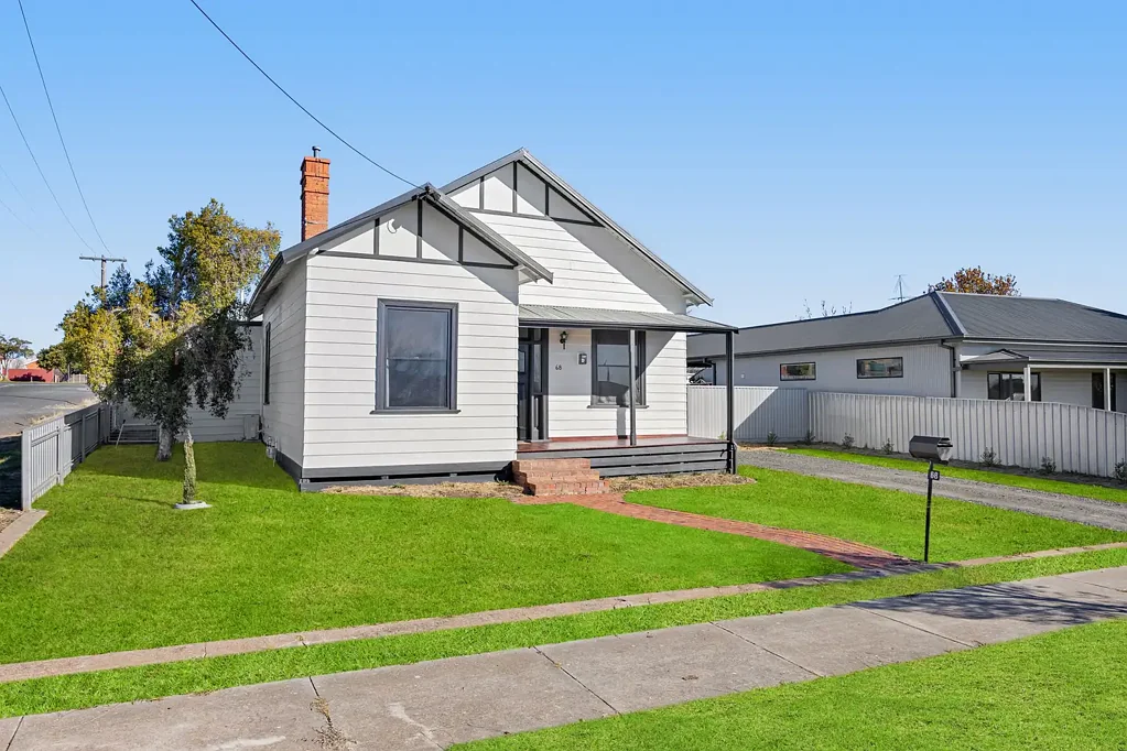 Stawell 3 Bedroom Stunning Period Home