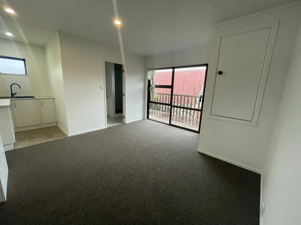 2 Bedroom Unit | Additional $40 per week, your water, power, and internet will be included!!