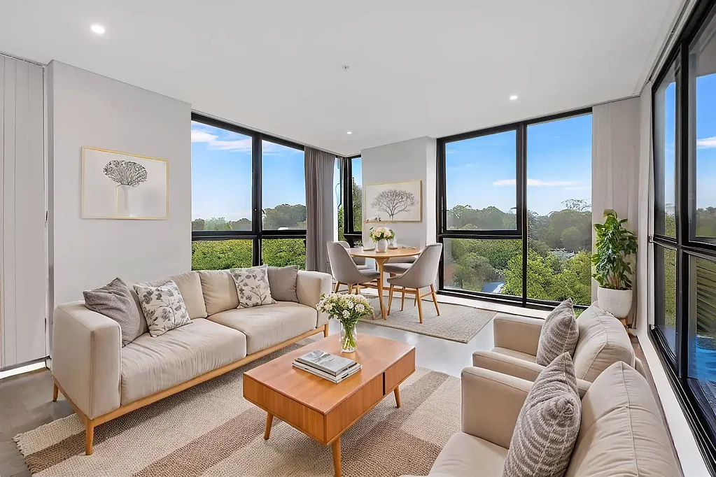 305/2 Chisholm Street, Wolli Creek, NSW 2205