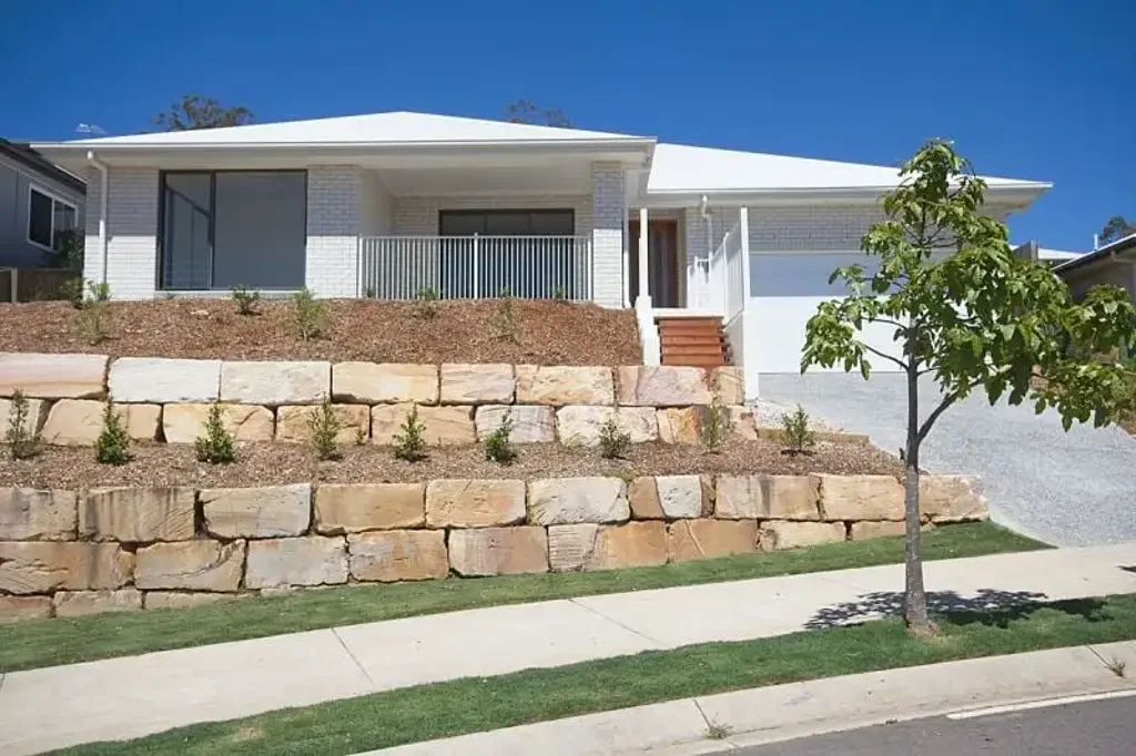 Deebing Heights 4ਬੈੱਡਰੂਮ Quality New Home with expansive horizon views