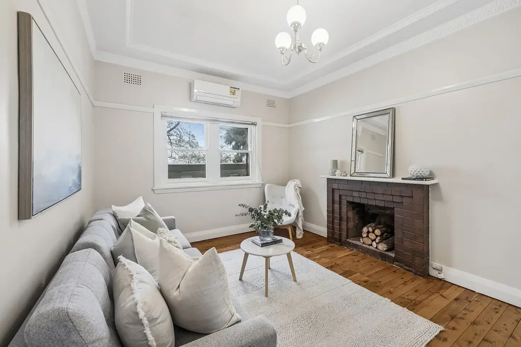 Homebush 2कमरा Renovated Art Deco Semi in a Peaceful Cul-de-Sac