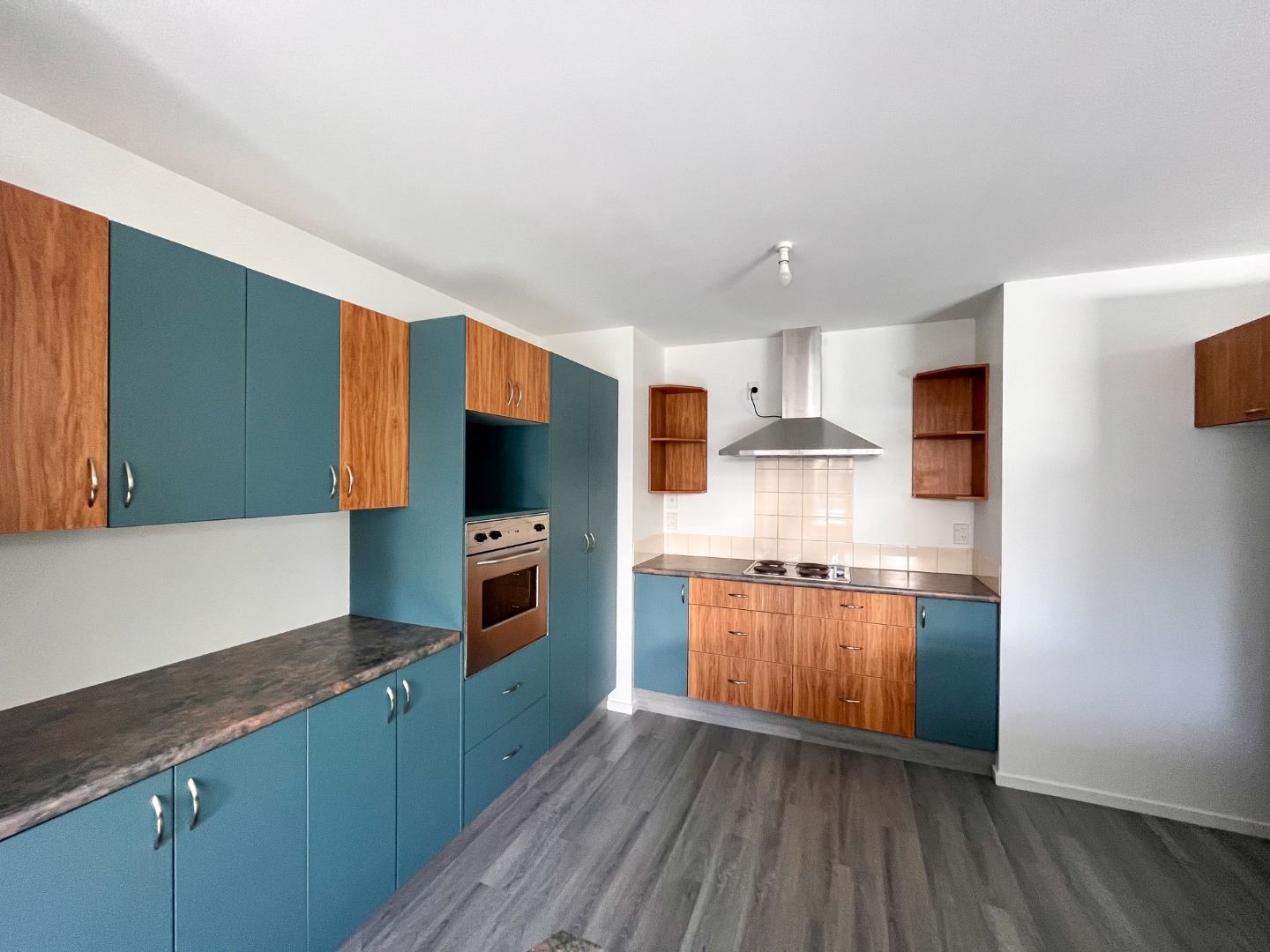 18 Willis Place, Spreydon, Christchurch, 4 habitaciones, 2 baños