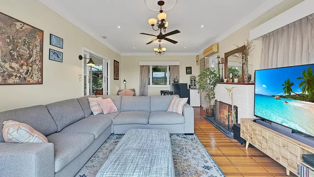 Burnside 4બેડરૂમ Charming Character Home on 1,340m² with Dual Street Access