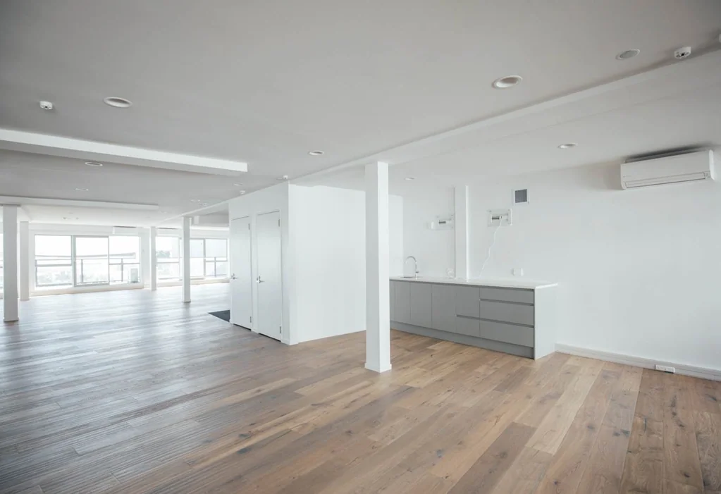 Parnell NEWLY FITTED PARNELL OFFICE WITH 10 PARKS