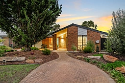 7 Buttercup Grove, Morphett Vale