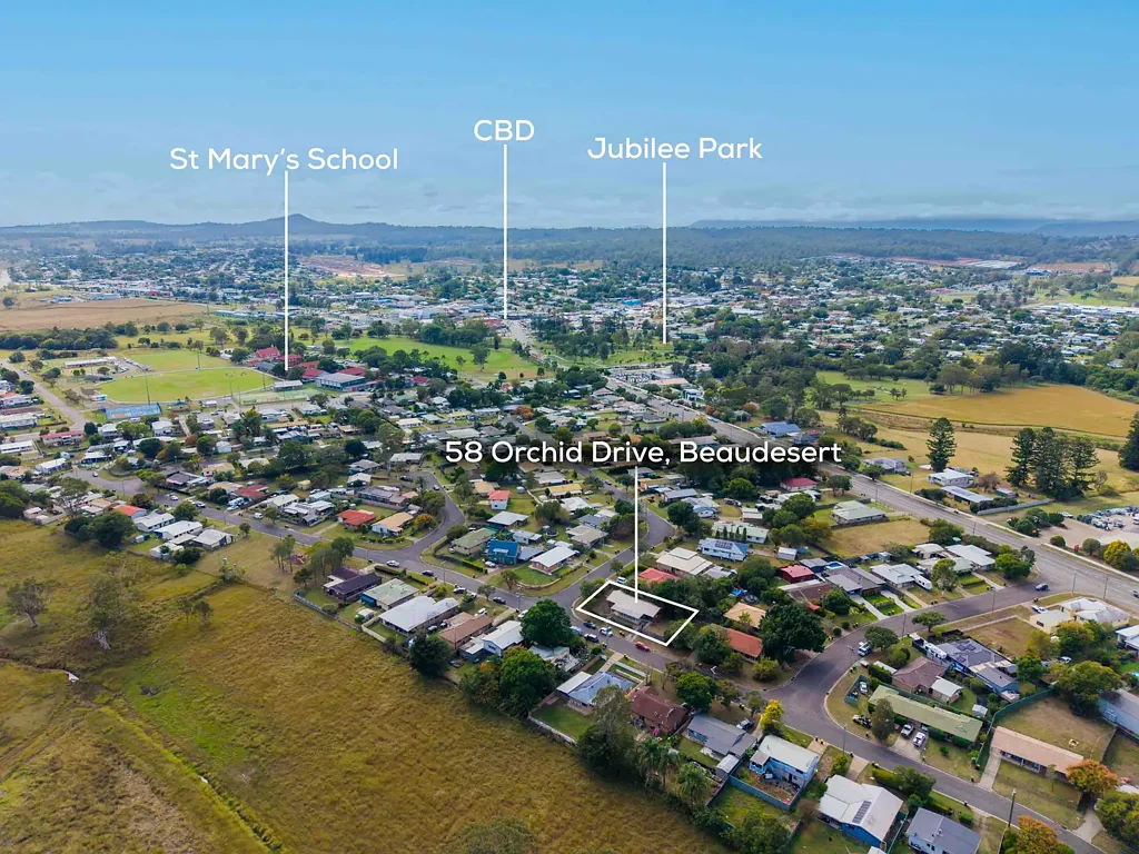 Beaudesert 3Zimmer Corner Allotment 601m² – Renovator’s Delight with Endless Potential & Strong Motivation to Sell