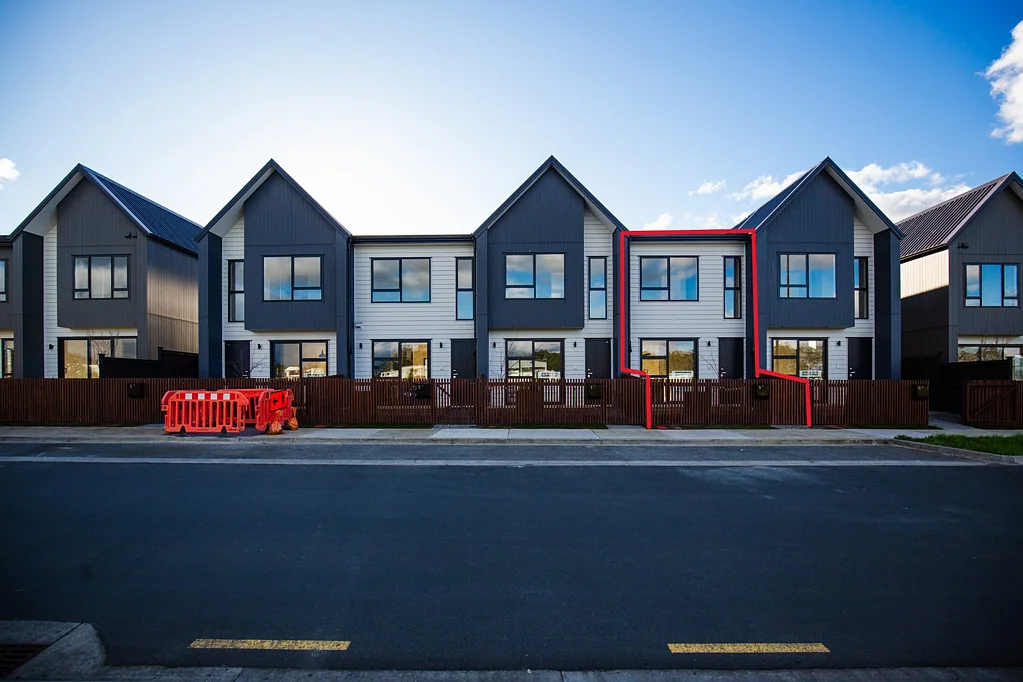 Kumeu 2ਬੈੱਡਰੂਮ golden opportunity - last 2 bedroom affordable