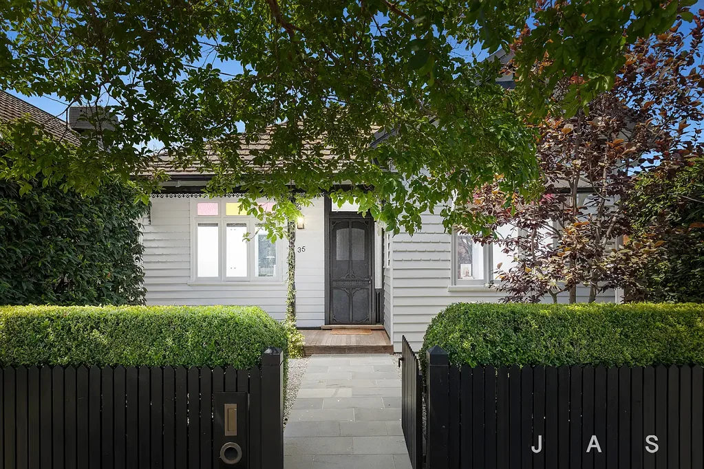 35 Chirnside Street, Kingsville, VIC 3012