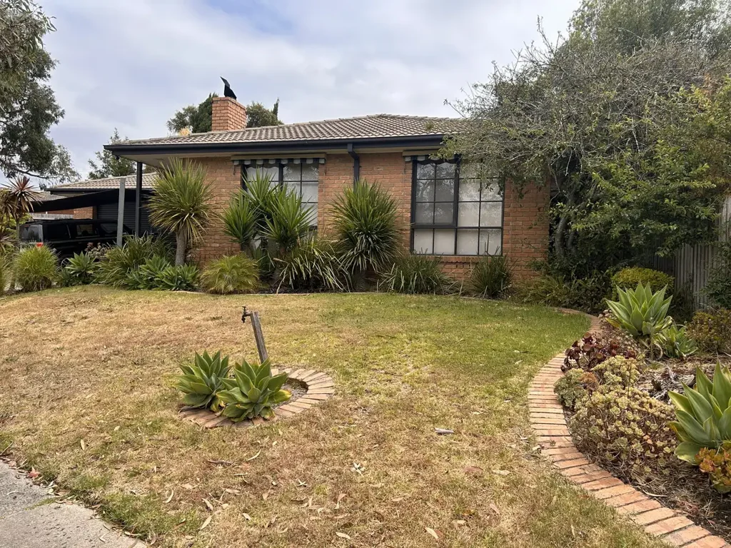 25 Beacon Drive, Langwarrin, VIC 3910