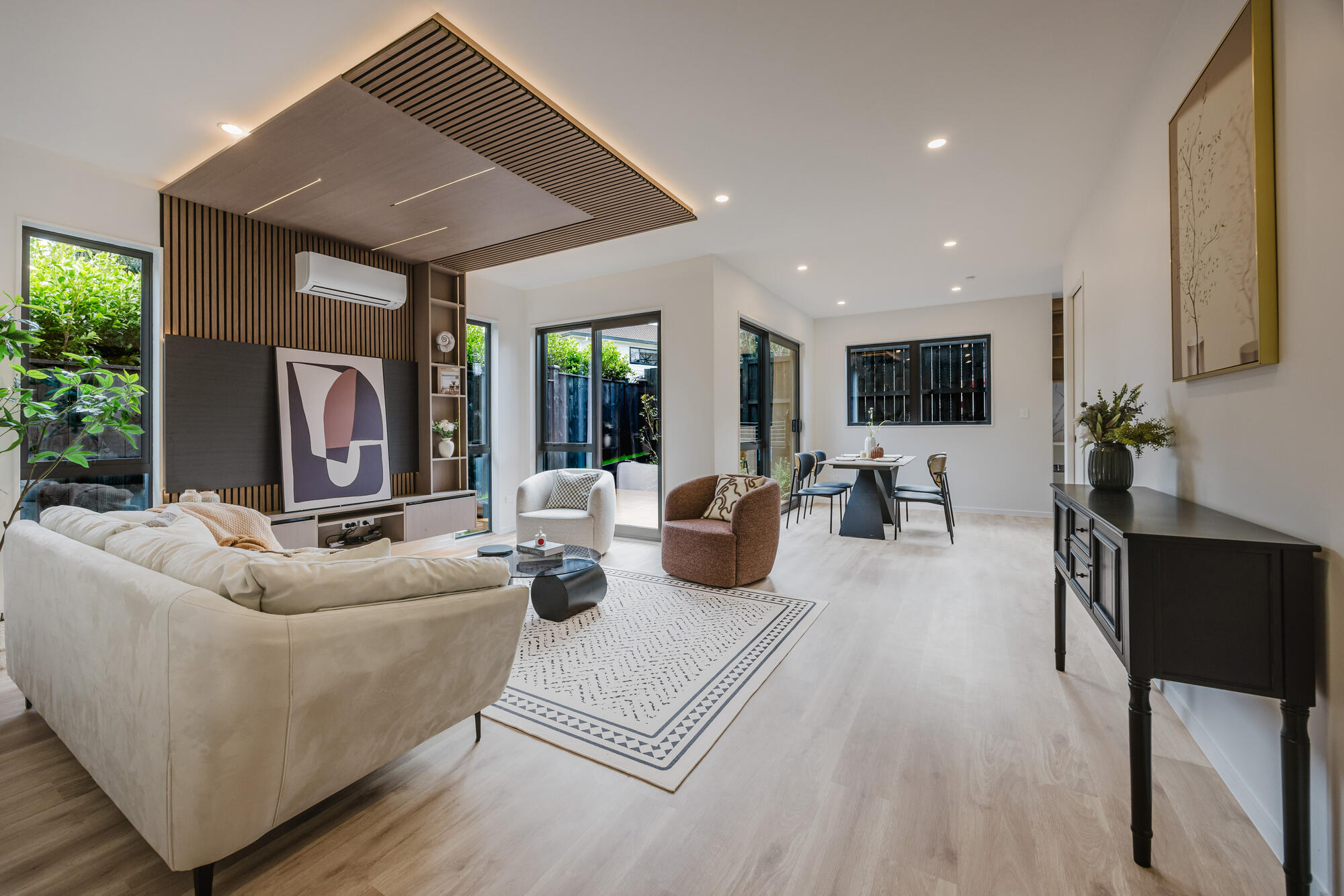 10B Sandgate Avenue, Botany Downs, photo 2