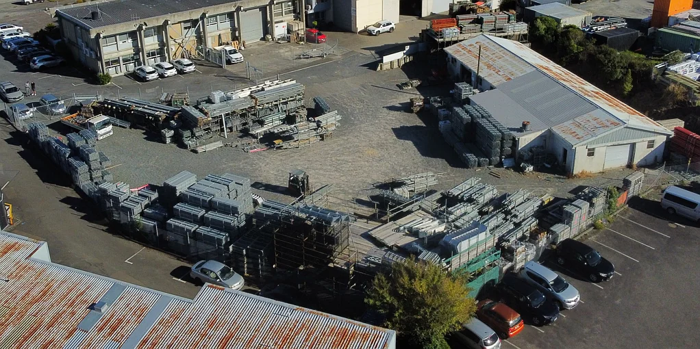 Porirua Best Deal in Porirua - Yard and Workshop