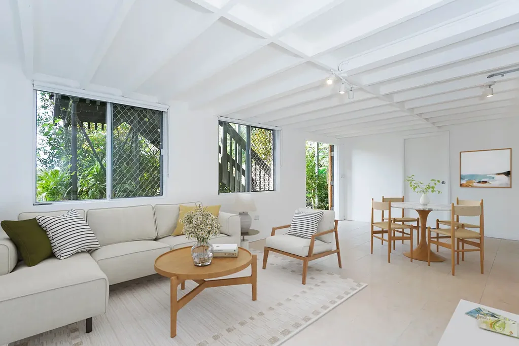 STUNNING NEWLY UPDATED LOWER DUPLEX!