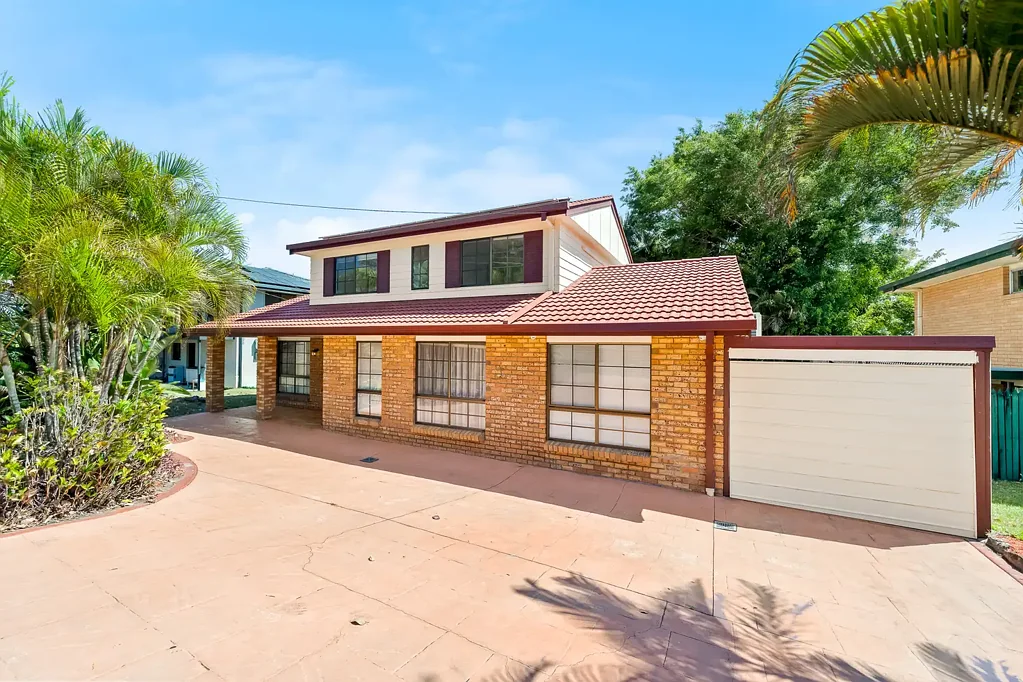Springwood 4ਬੈੱਡਰੂਮ EVERYDAY FEELS LIKE A HOLIDAY - Spacious Family Oasis in Springwood!