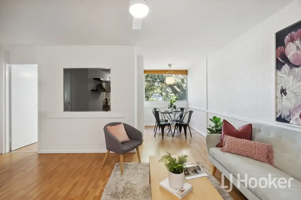 24/1 Herdsman Parade, Wembley, WA 6014