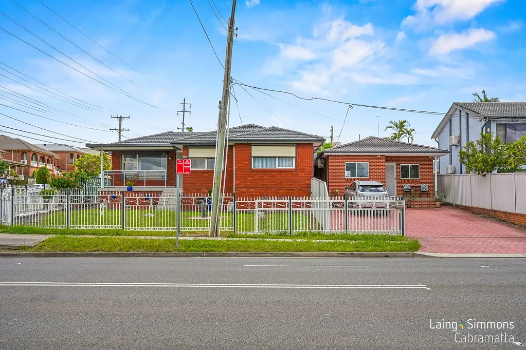 Fairfield West 5Kwarto HOUSE + GRANNY FLAT