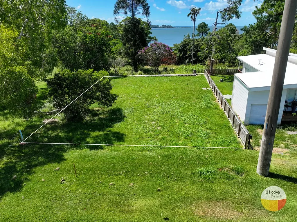 Russell Island Premium Water View Opportunity – Canaipa Point Passage