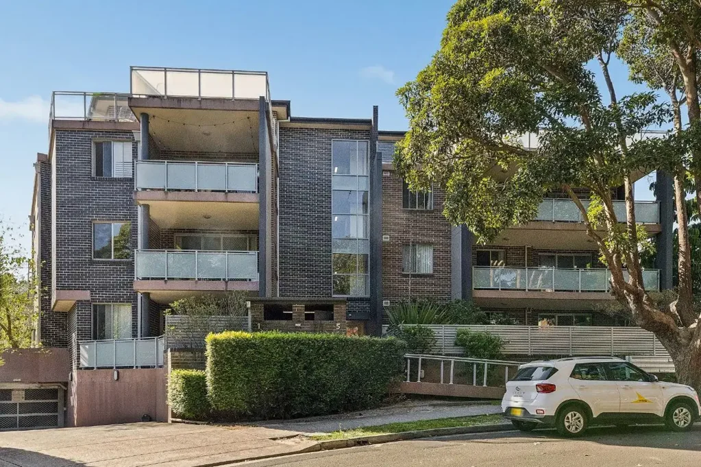 Spacious with Stylish Interiors, Ultra-Convenient 2 bedroom Unit