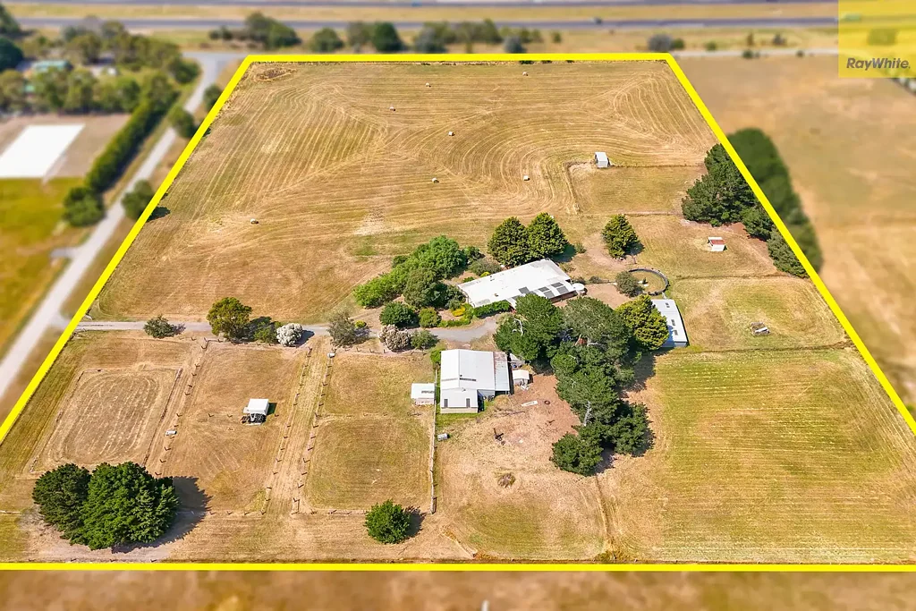 19 Von Steiglitz Drive, Ballan, VIC 3342