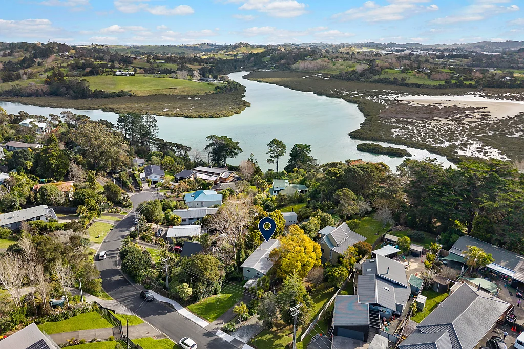 Stanmore Bay 3房  Land, Location & Opportunity