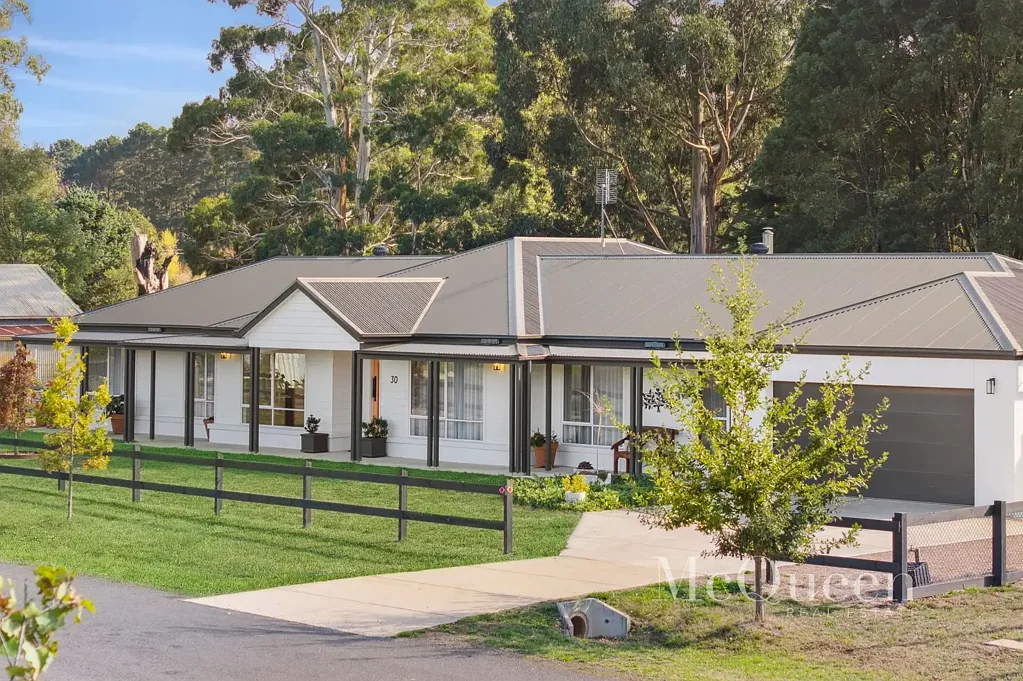 Trentham 4ਬੈੱਡਰੂਮ Fairway Living at Its Finest