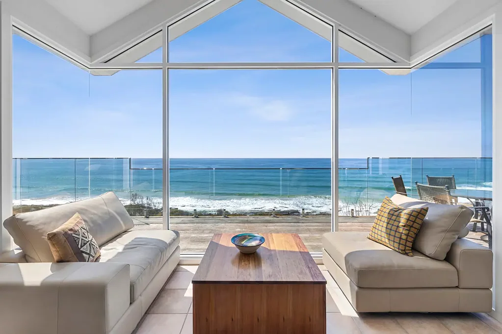 Lorne 4 Bedroom LOW SIDE, HUGE VIEW
