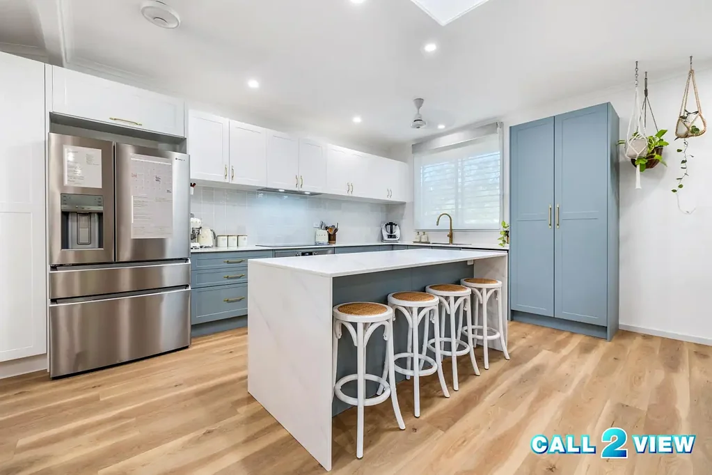 Karama 4房  Renovated, Elevated and Ready to Impress!