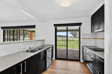 19 Kellys Road, Kirkstall, VIC 3283, 4房, 2浴, House