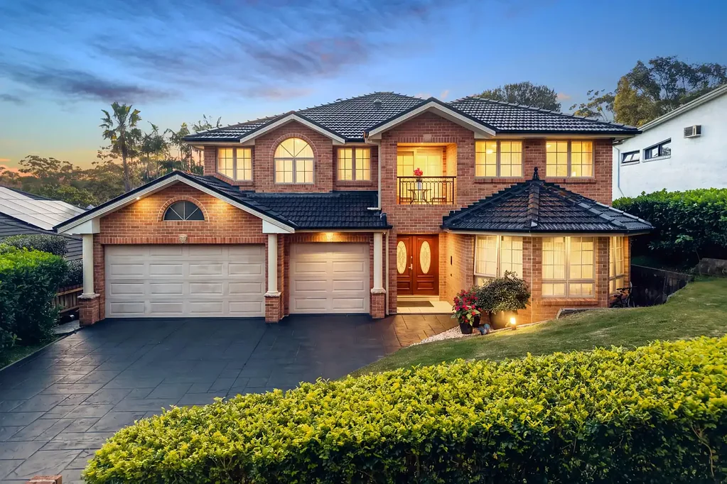 Frenchs Forest 5कमरा Grand Proportions, Exceptional Accommodation and Big on Entertaining