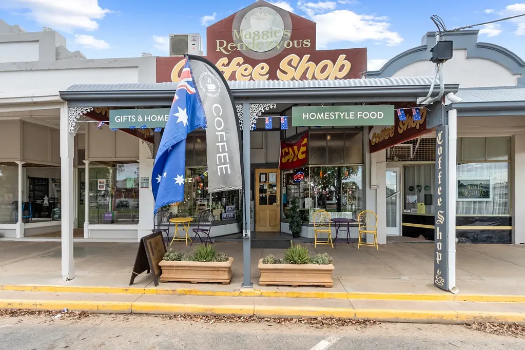 Orroroo Maggie's Rendezvous Cafe - Fabulous Business Opportunity
Now offered For Lease with an option to purchase Freehold