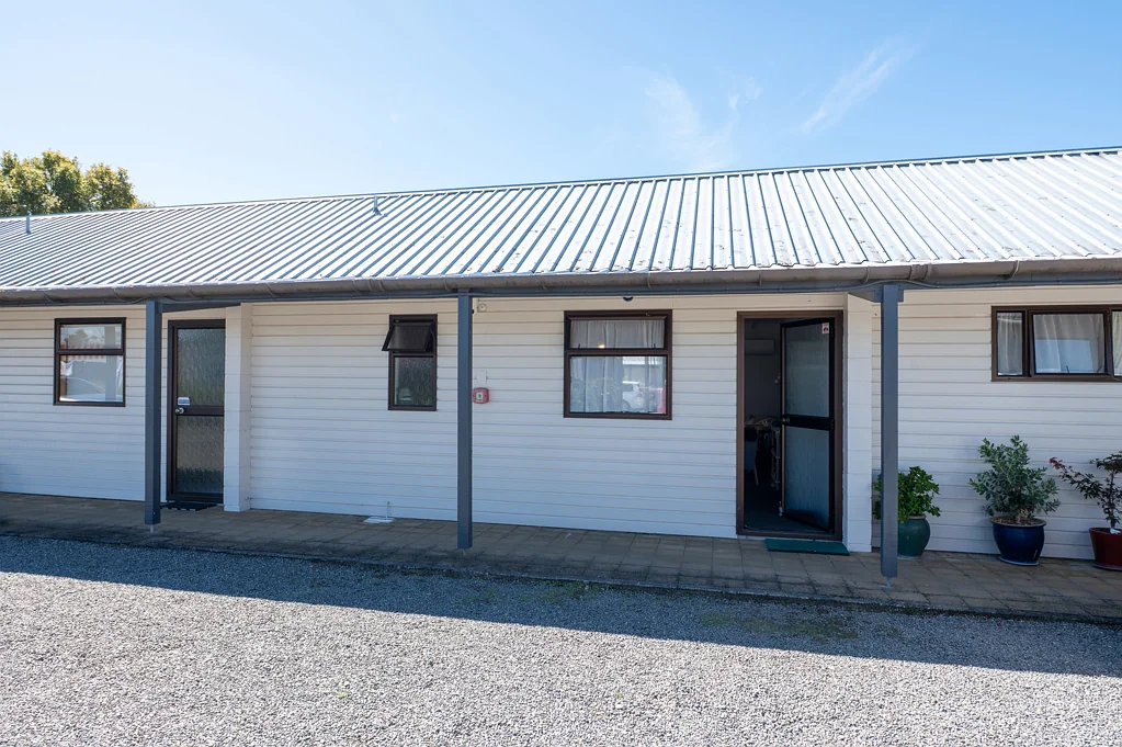 Lake Taupo (East) 1房  Easy-Care Escape Near River & Lake