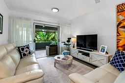 212/57-65 Paradise Palms Drive, Kewarra Beach