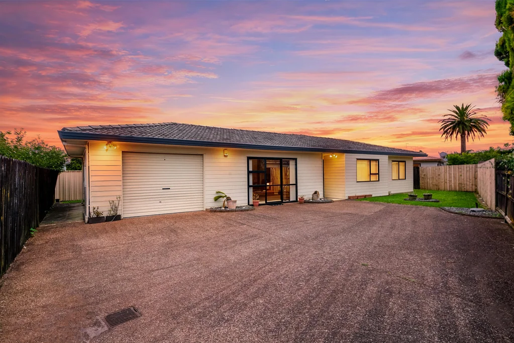 Papakura 3ห้องนอน Urgent Sale! Arrange Your Viewing Now