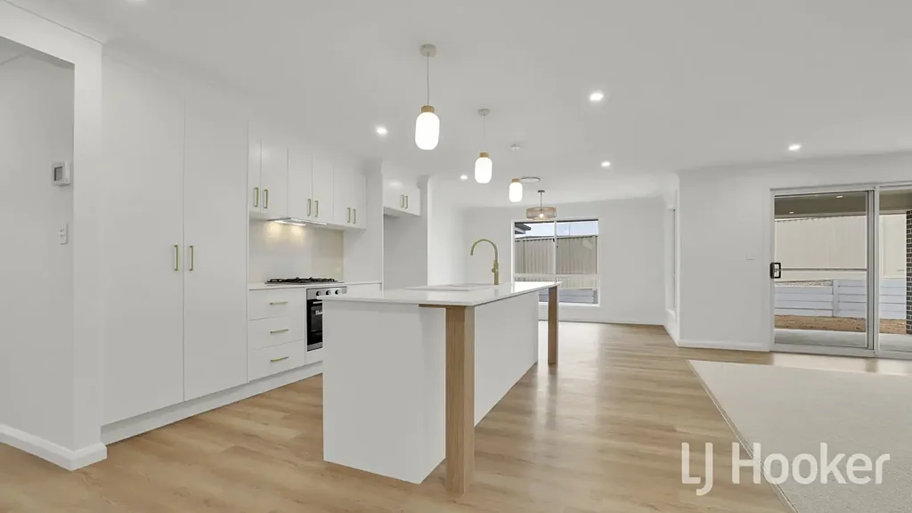 4 Wilton Drive, Kelso, NSW 2795