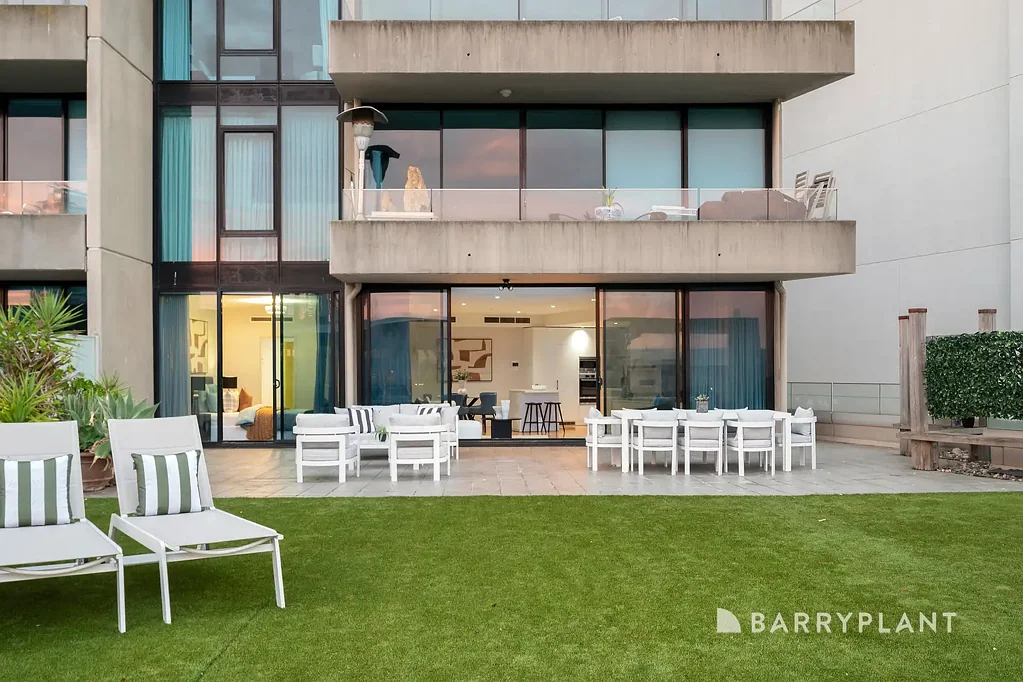 401/60 Siddeley Street, Docklands, VIC 3008