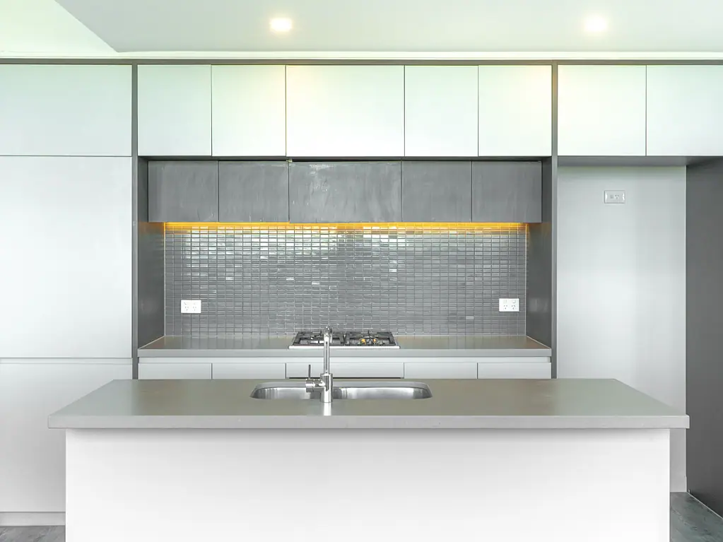 Penrith 2房 宽适现代二居  六楼美景俯瞰 近交通购物 低维护优选 Thornton Estate - Effortless Urban Living with Spectacular Views