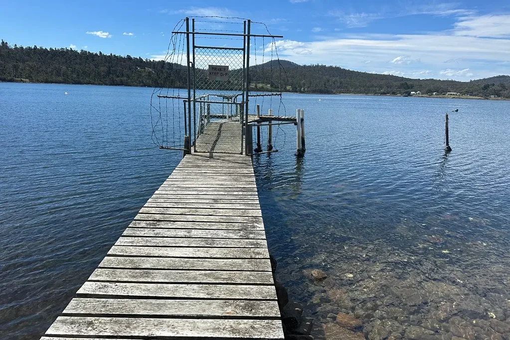 Murdunna  Attention boating Enthusiasts - For Sale Private Jetty on Crown Lease