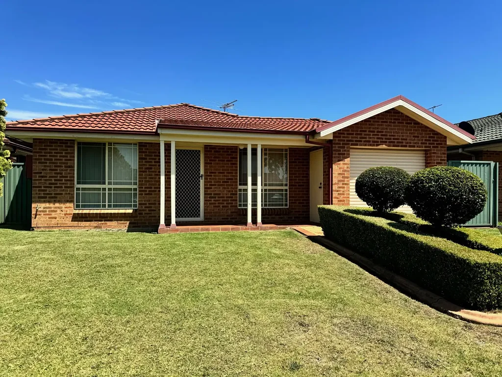 3-Bedroom Family Home in Quiet Cul-de-Sac – Perfect fo