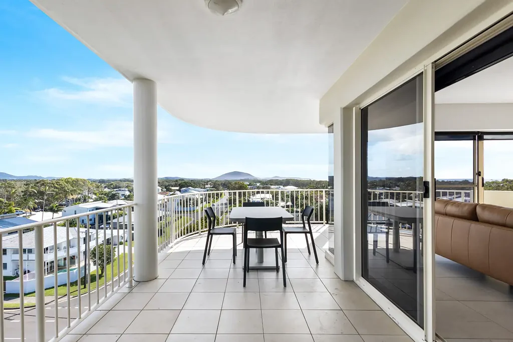 Coastal Living in the Heart of Mudjimba - Furnished Penthouse