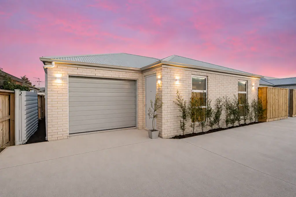 Mosgiel 2房  Spacious & sophisticated & standalone