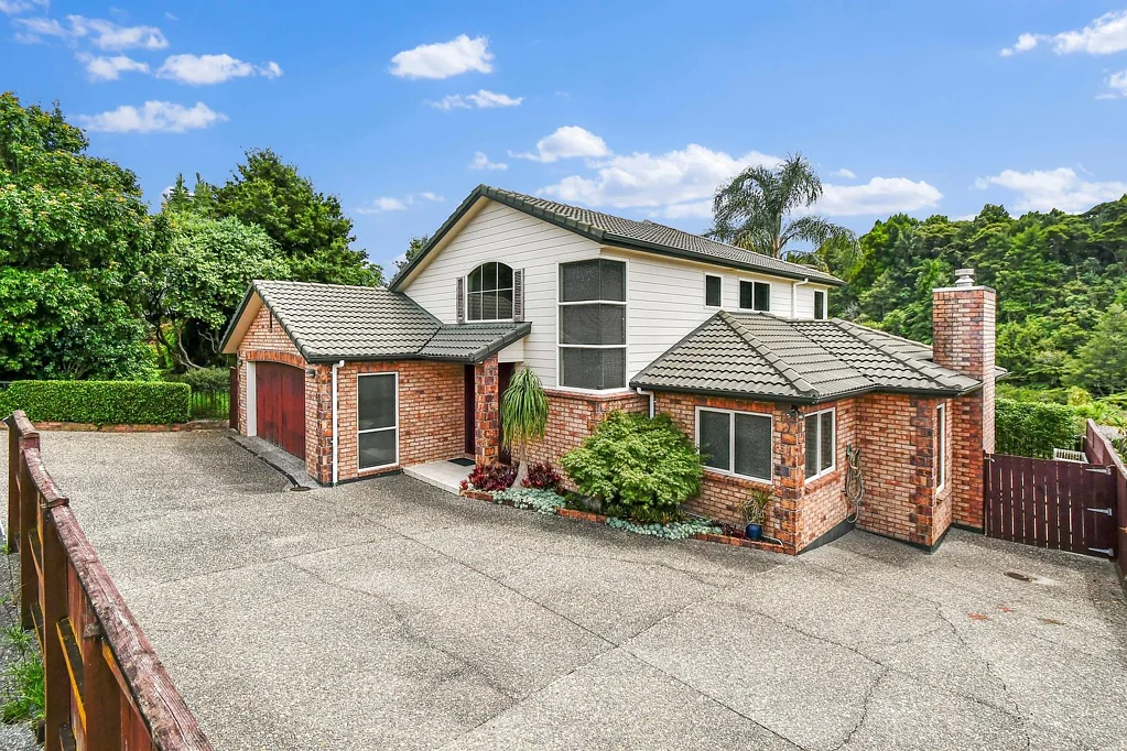 146 Charles Prevost Drive, The Gardens, Manukau City, Auckland