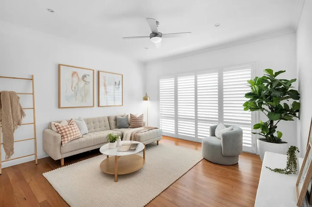 Immaculate and Modern Three Bedroom House