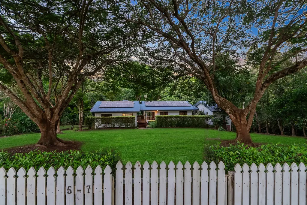 5-7 Windlass Street, Goldsborough, QLD 4865
