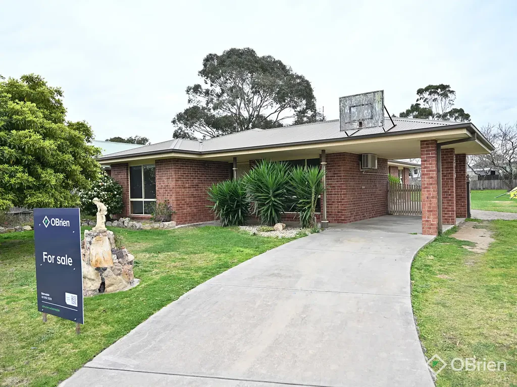 Paynesville 3 Bedroom Quiet Paynesville living